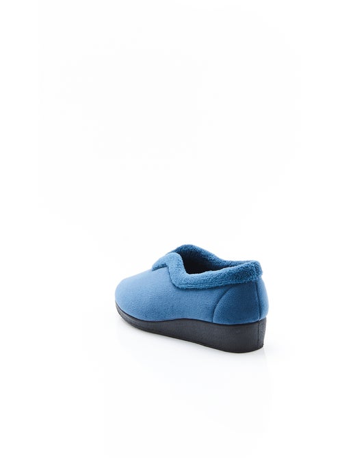 Chaussons Thermolactyl en velours - Damart - Kiabi Chaussons Thermolactyl en velours - Damart - Kiabi