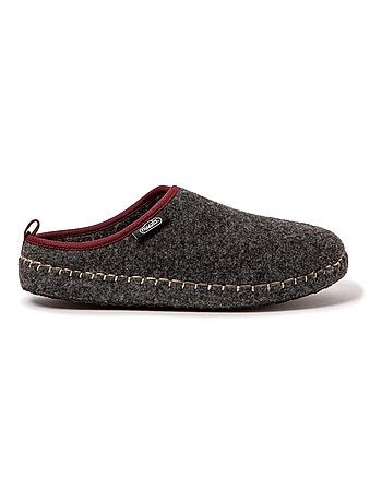 Chaussons unisexes Nuvola avec semelle en gomme.