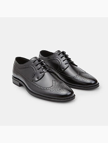 Chaussure à lacets avec brogue Bata