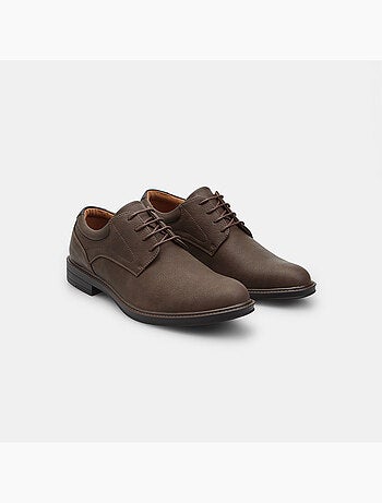 Chaussure à lacets Bata