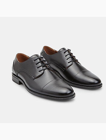 Chaussure à lacets Bata
