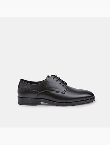 Chaussure à lacets Bata