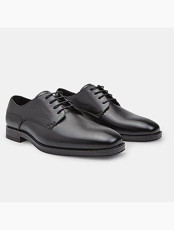 Chaussure à lacets Bata