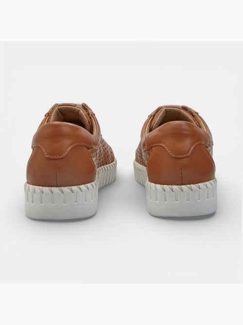 Chaussure à lacets en cuir ajouré Bata - Kiabi