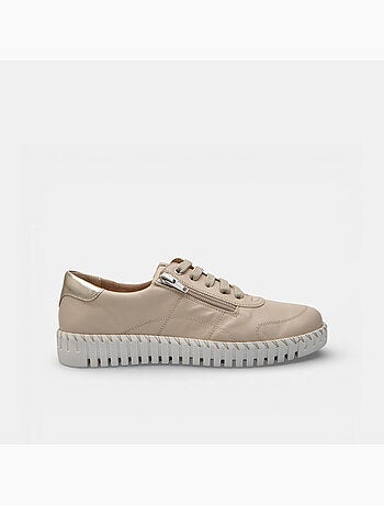 Chaussure à lacets en cuir Bata