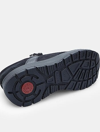 Chaussure à lacets en daim avec fermeture éclair Bata