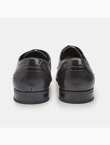 Chaussure à lacets pour homme en vernis