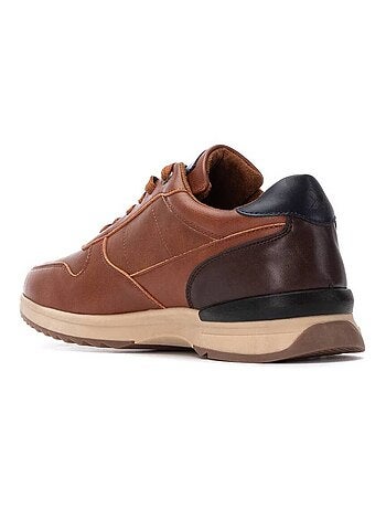 Chaussure à lacets Xti