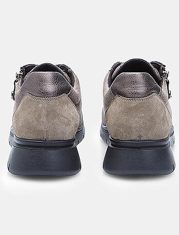 Chaussure à lacets zippée bata