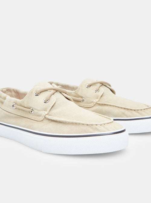 Chaussure bateau BATA - Kiabi Chaussure bateau BATA - Kiabi