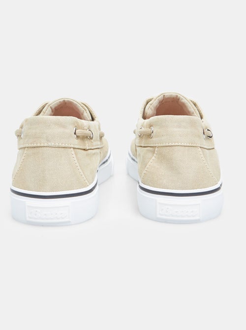 Chaussure bateau BATA - Kiabi Chaussure bateau BATA - Kiabi