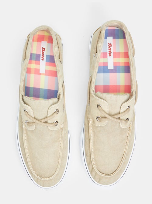 Chaussure bateau BATA - Kiabi Chaussure bateau BATA - Kiabi