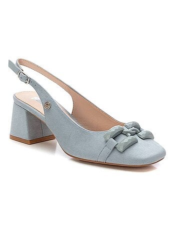 Chaussure entreprise à talon avec boucle
