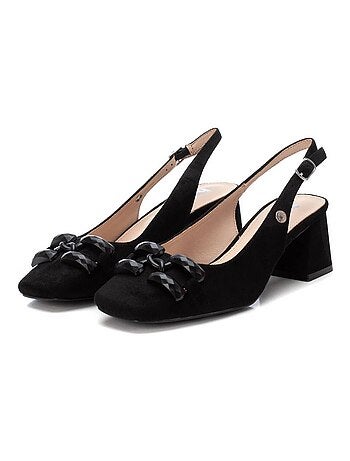 Chaussure entreprise à talon avec boucle