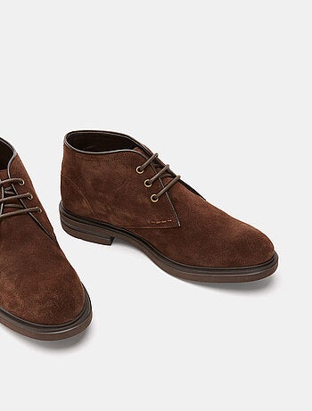 CHAUSSURES À LACETS BATA