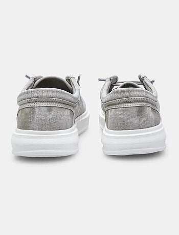 Chaussures à lacets comfortables BATA