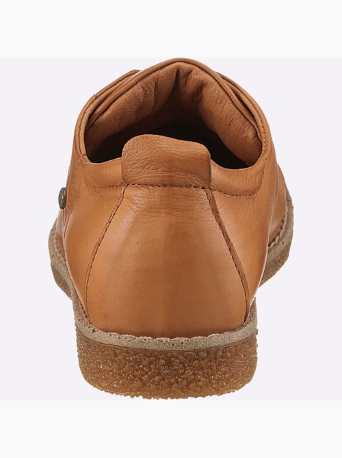 Chaussures à lacets cuir nappa de vache - taille standard - helline - Kiabi