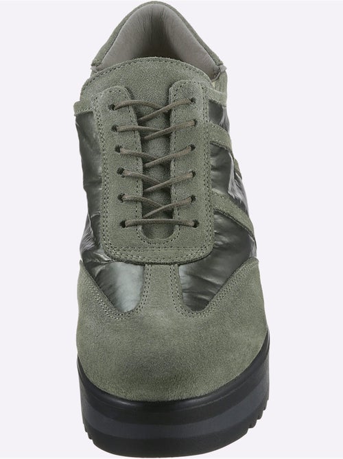 Chaussures à Lacets De Fabrication Espagnole - Taille Standard - helline - Kiabi