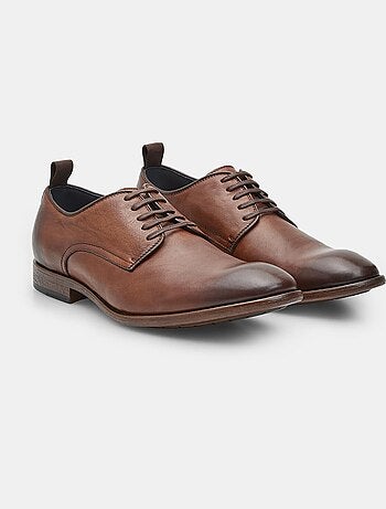 Chaussures à lacets derby en cuir bata