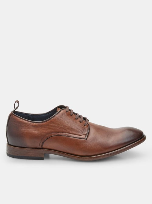 Chaussures à lacets derby en cuir  bata - Kiabi
