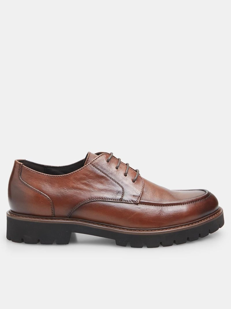 Chaussures à lacets en cuir Bata Bronze - Kiabi