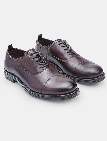 Chaussures à lacets en Cuir BATA