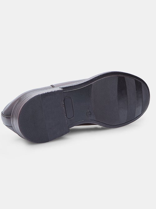 Chaussures à lacets en Cuir  BATA - Kiabi