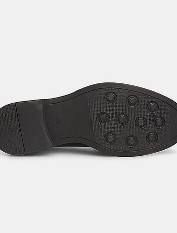 Chaussures à lacets en cuir BATA