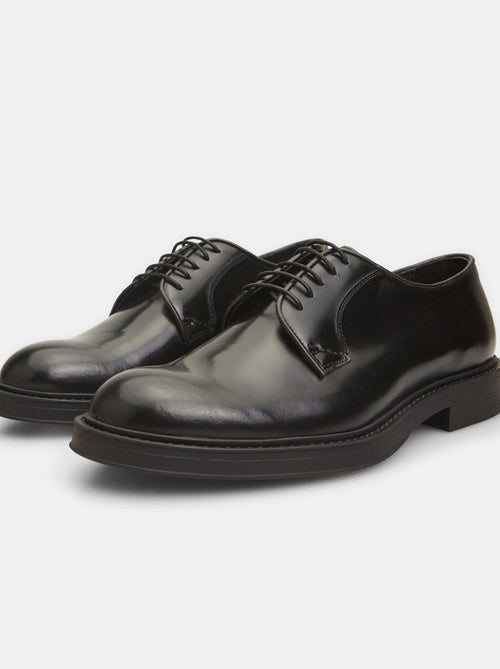 Chaussures à lacets en cuir  BATA - Kiabi