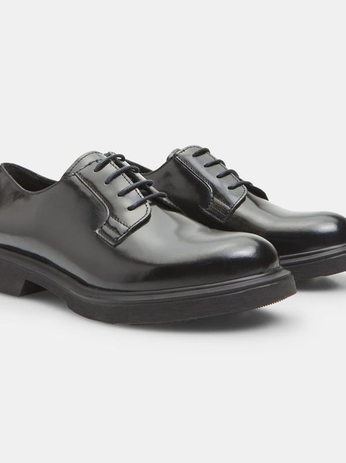 Chaussures à lacets en cuir  BATA - Kiabi