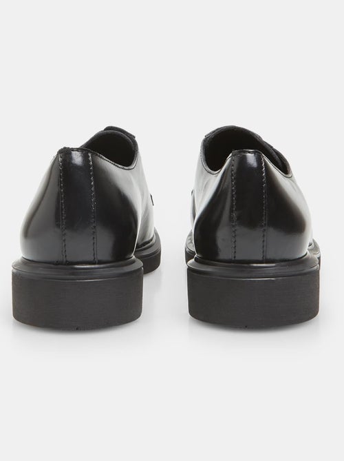 Chaussures à lacets en cuir  BATA - Kiabi