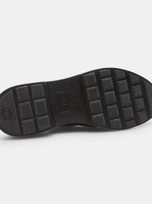 Chaussures à lacets en cuir  BATA - Kiabi