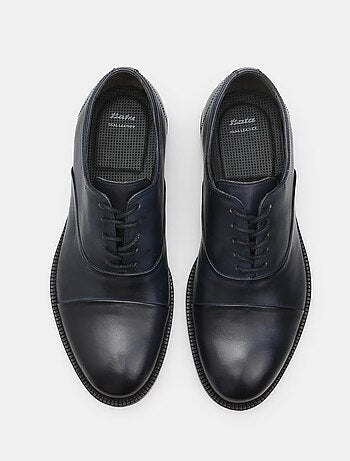 Chaussures à lacets en cuir confortables BATA