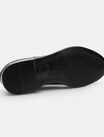 Chaussures à lacets en cuir confortables BATA