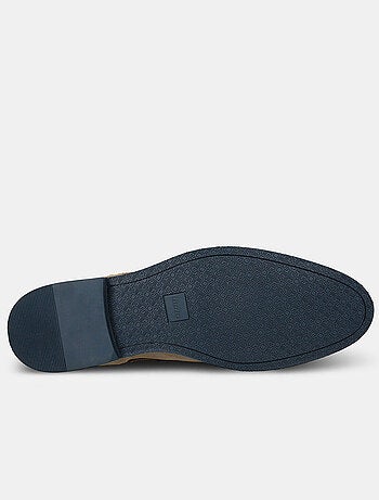 Chaussures à lacets en daim BATA