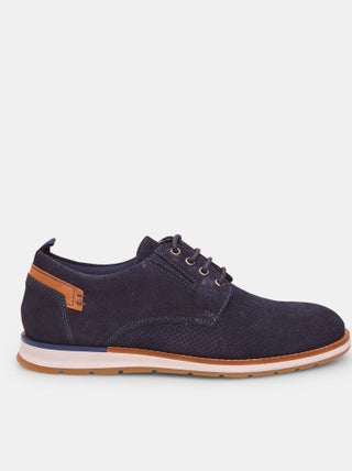 Chaussures à lacets en daim BATA