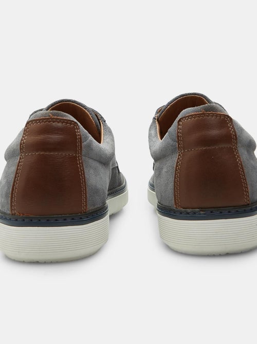 Chaussures à lacets en daim BATA - Kiabi