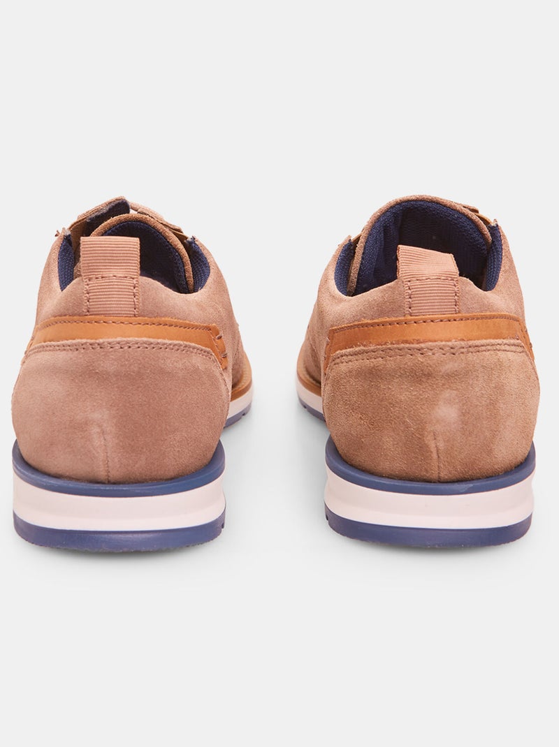 Chaussures à lacets en daim BATA Taupe - Kiabi