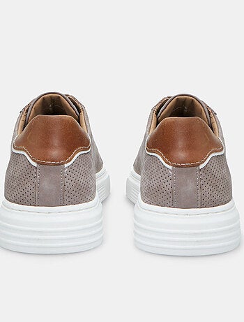 Chaussures à lacets en nabuck BATA