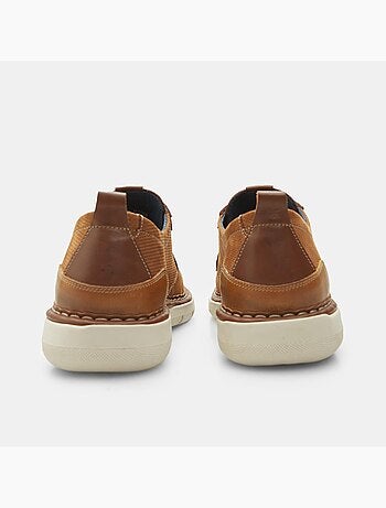 Chaussures à lacets en Nubuck BATA