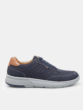 Chaussures à lacets en Nubuck confortables BATA