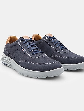 Chaussures à lacets en Nubuck confortables BATA