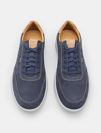 Chaussures à lacets en Nubuck confortables BATA