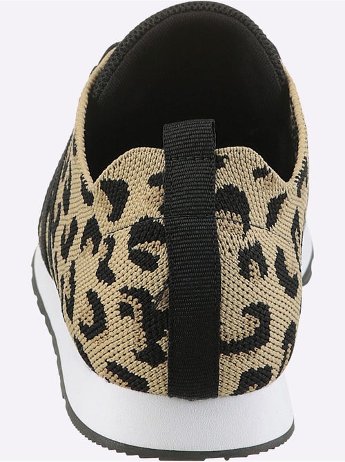 Chaussures à lacets en textile élastique avec motifs animaliers - Taille standard - Helline - Kiabi Chaussures à lacets en textile élastique avec motifs animaliers - Taille standard - Helline - Kiabi