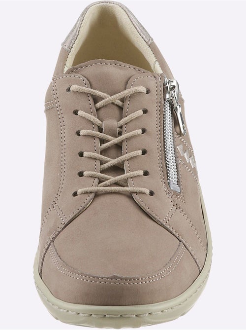 Chaussures à lacets largeur pied fort - taille standard - witt - Kiabi Chaussures à lacets largeur pied fort - taille standard - witt - Kiabi