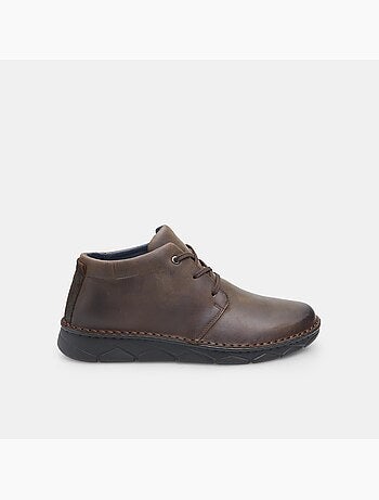 Chaussures à lacets