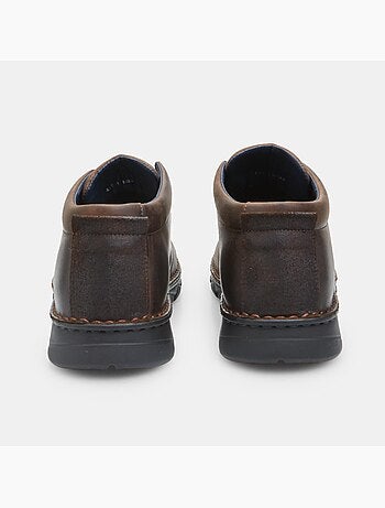 Chaussures à lacets