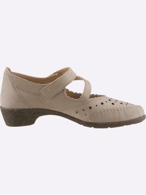Chaussures auto-agrippantes en cuir nubuck à empiècements ajourés - Taille standard - Witt - Kiabi Chaussures auto-agrippantes en cuir nubuck à empiècements ajourés - Taille standard - Witt - Kiabi