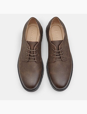 Chaussures Bata avec semelle track