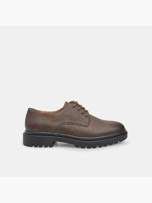 Chaussures Bata avec semelle track - Kiabi